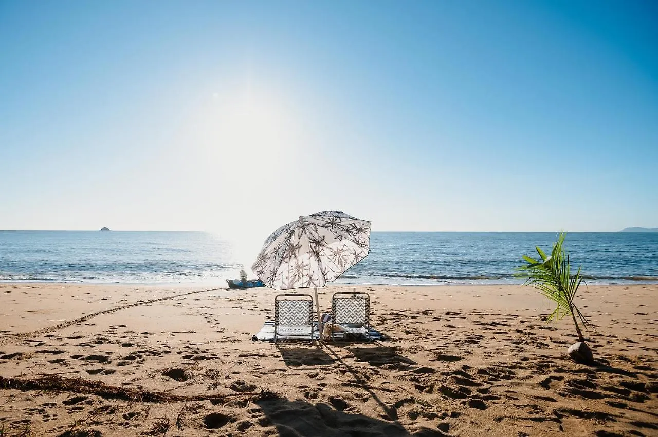 Villa Beach Palm Cove Clifton Beach Australia
