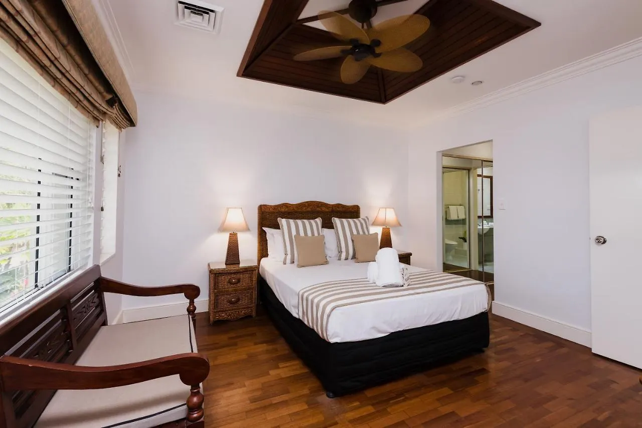 *** Aparthotel Villa Beach Palm Cove Clifton Beach Australia